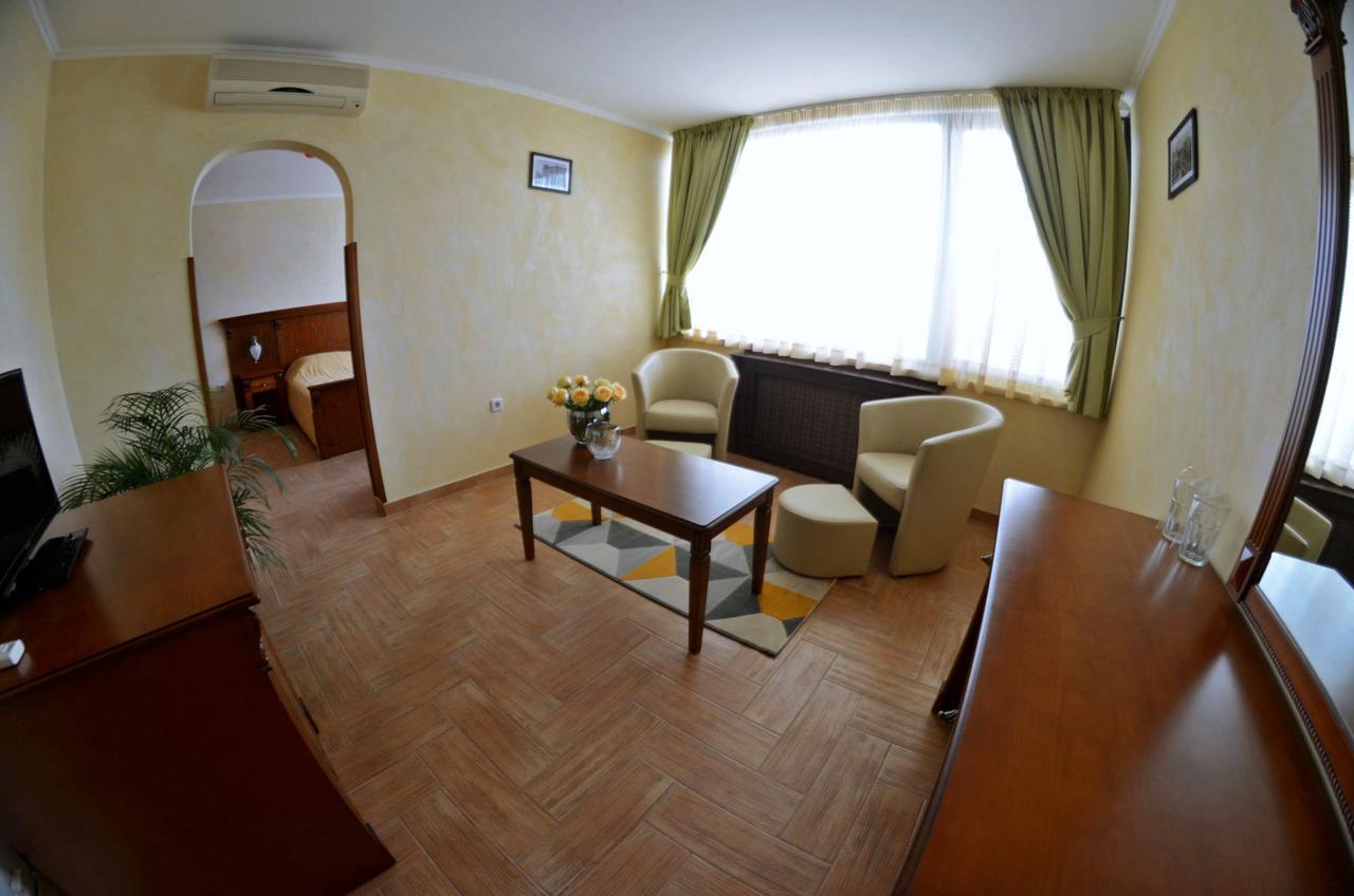Central West Hotel Sofia Eksteriør bilde